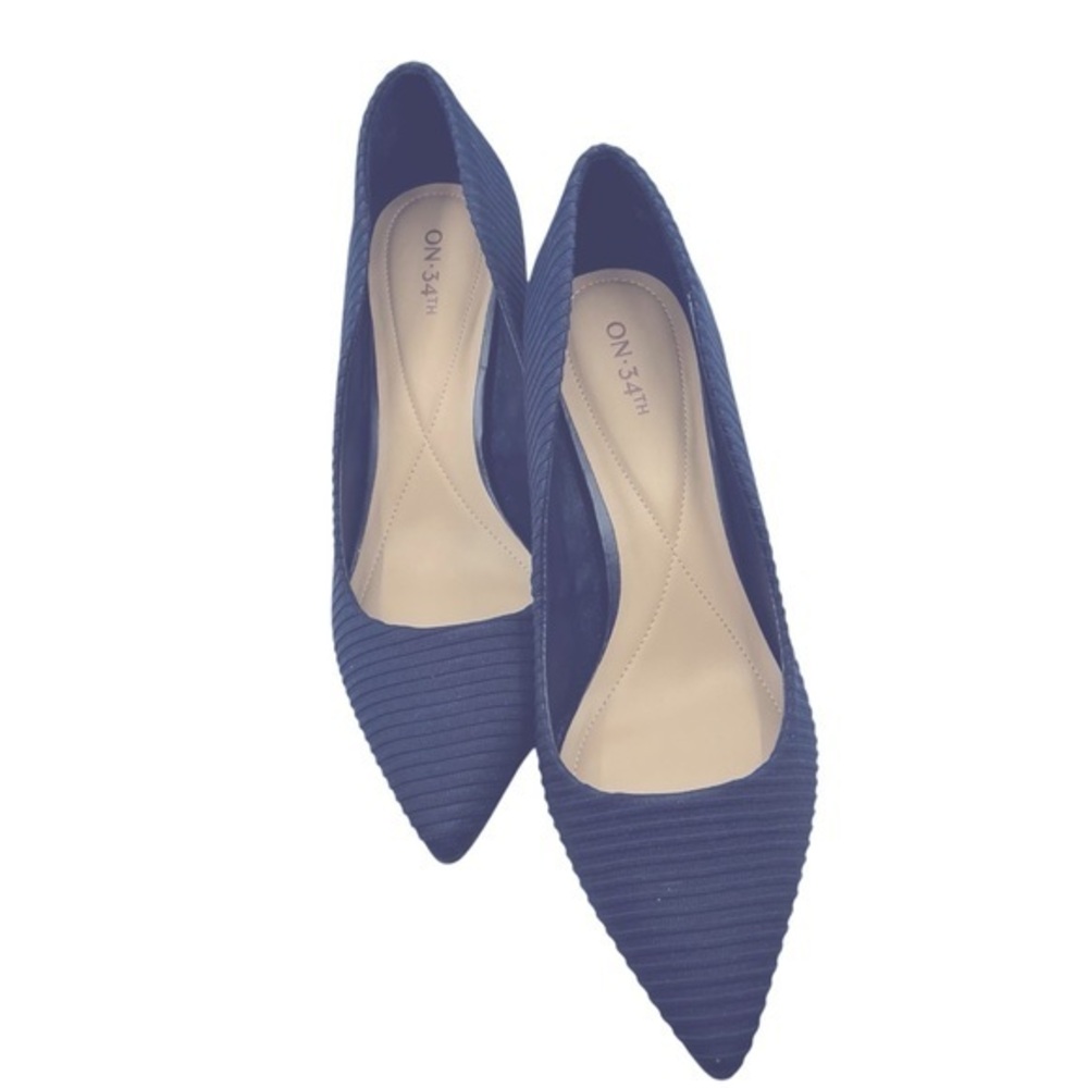 On 34th Navy Blue Ribbed Textured Pointed Toe Sophisticated Chic Heels Size 10.5